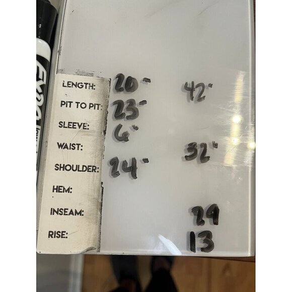 Secret Treasures Pant Set Women XL Crew Cropped Pull On Velour Valentines Soft - Picture 11 of 12